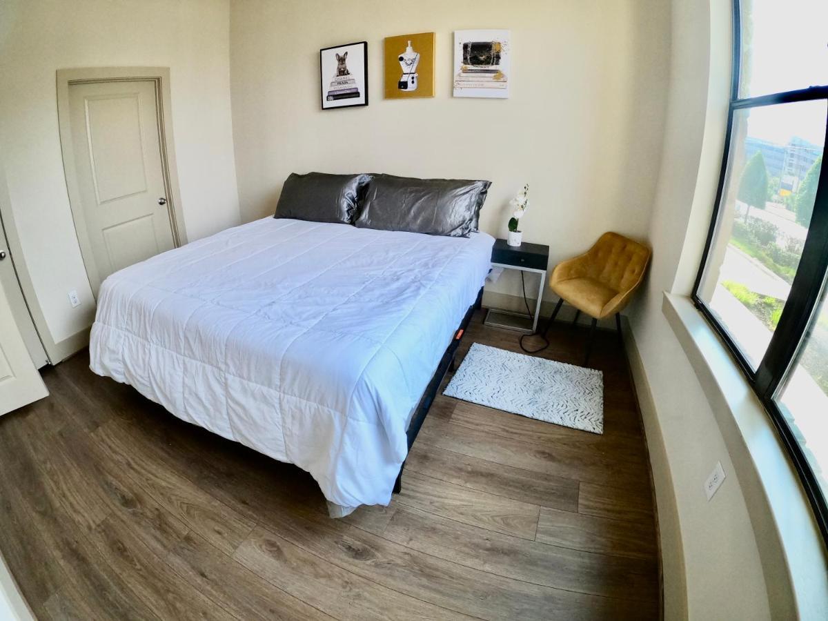 5 Mins To Med Center, Comfy King Beds, Wifi,Gym,Pool Appartement Houston Buitenkant foto