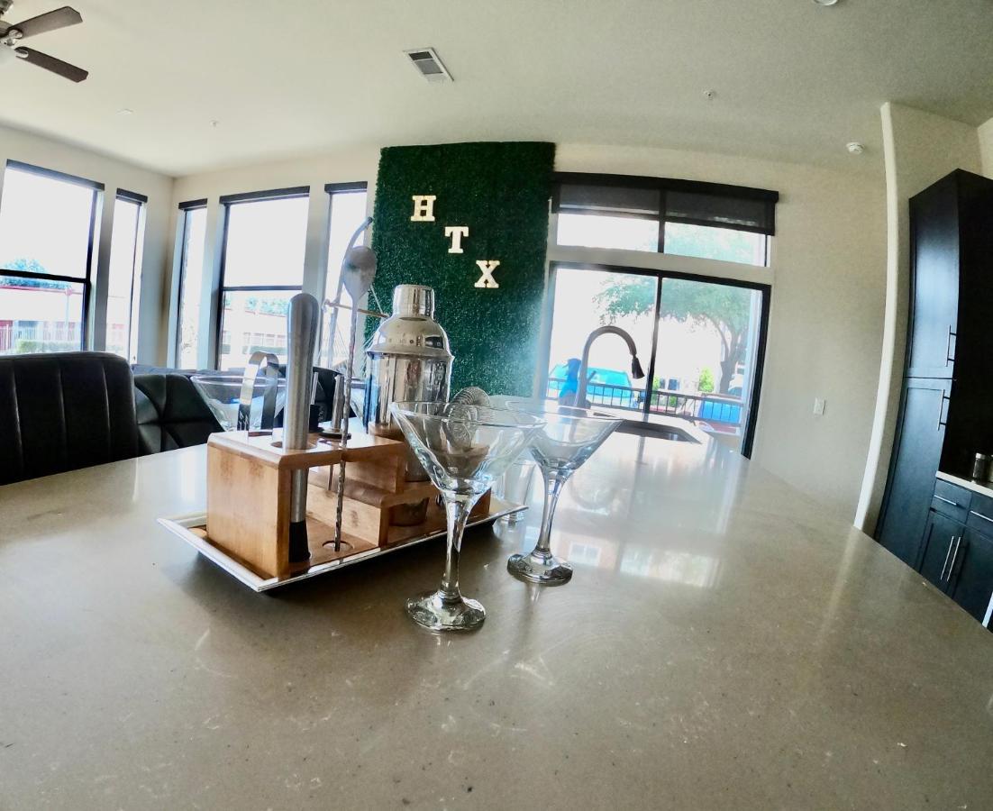 5 Mins To Med Center, Comfy King Beds, Wifi,Gym,Pool Appartement Houston Buitenkant foto